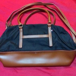 Tommy Hilfiger Women's Purse Shoulder Bag Handbag With Strap